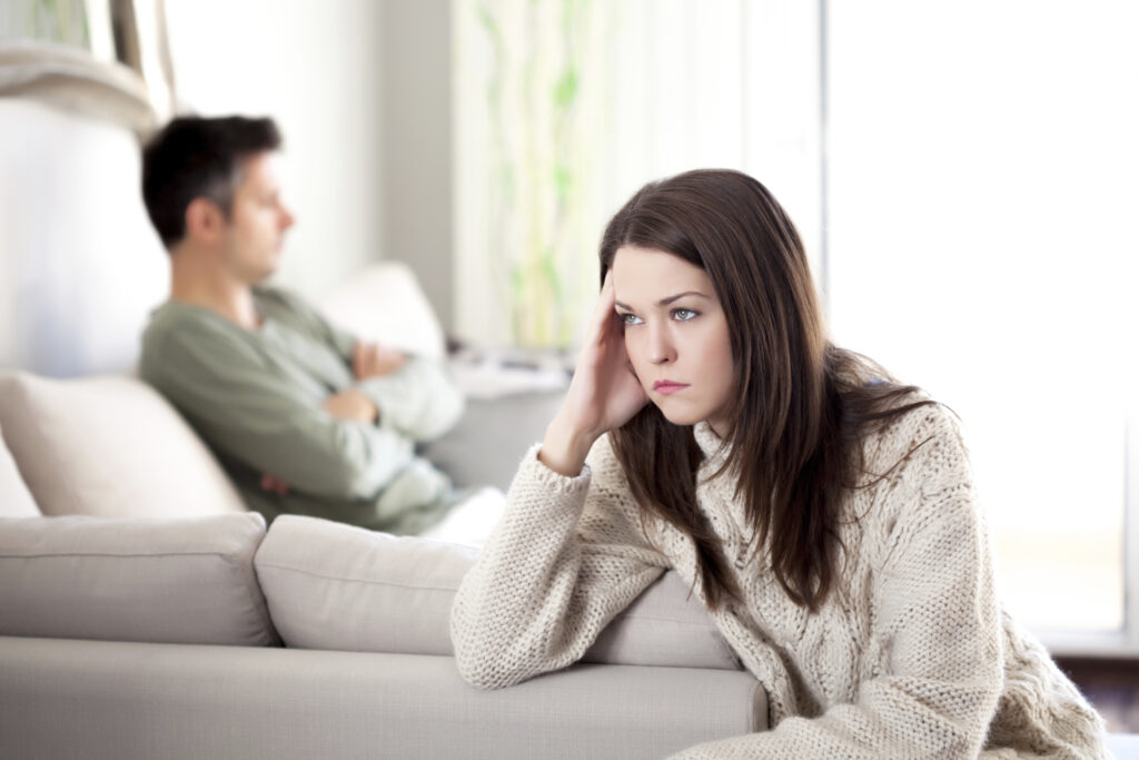 عدم برقراري ارتباط بين زوج ها مي تواند منجر به درخواست طلاق شود