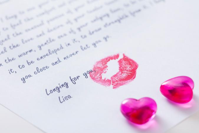 نامه سالگرد ازدواج و آشنايي به محكم شدن زندگي شما كمك مي كند.