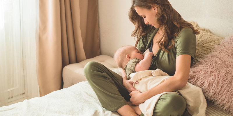 در دوران شیردهی مراقبت از سلامت مادر بسيار مهم است.